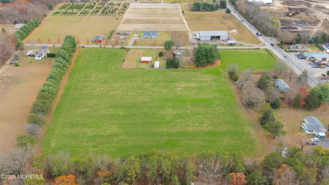 $825,000 | 5 Buckalew Drive, New Egypt, NJ 08533