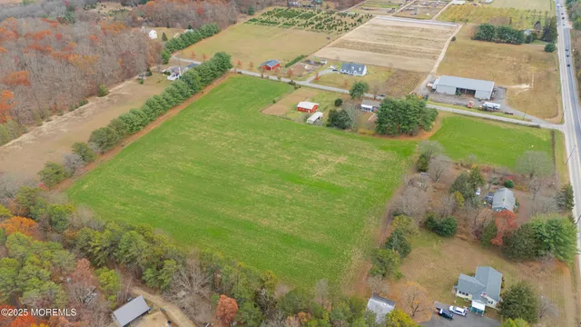 $825,000 | 5 Buckalew Drive, New Egypt, NJ 08533