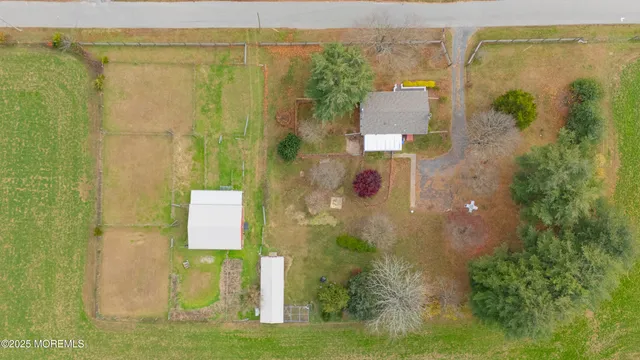 $825,000 | 5 Buckalew Drive, New Egypt, NJ 08533