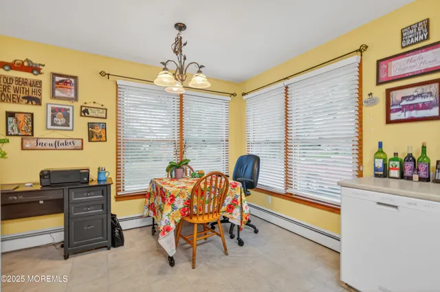 $825,000 | 5 Buckalew Drive, New Egypt, NJ 08533