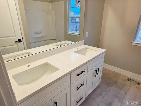 $599,900 | 1192 Widgeon Drive, Mascoutah, IL 62258
