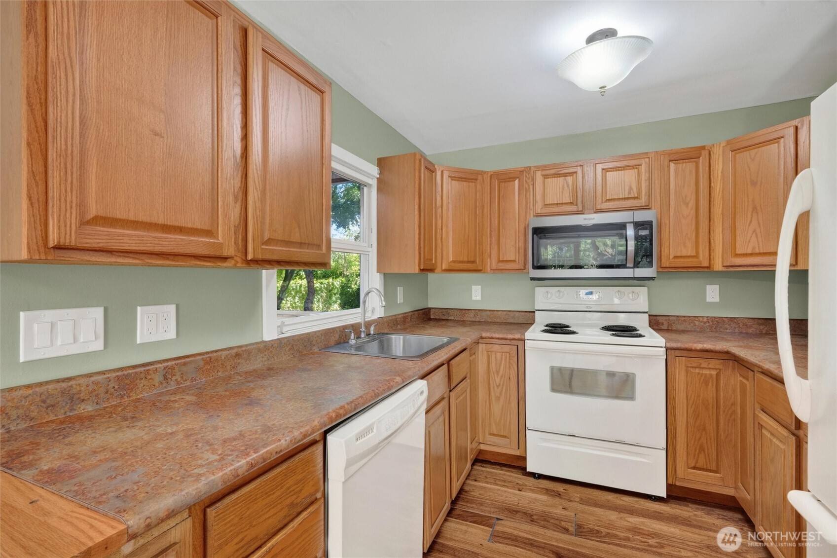 17662 Dunbar Road Mount Vernon, WA 98273 - Photo 8 of 28 Gallery Image 8