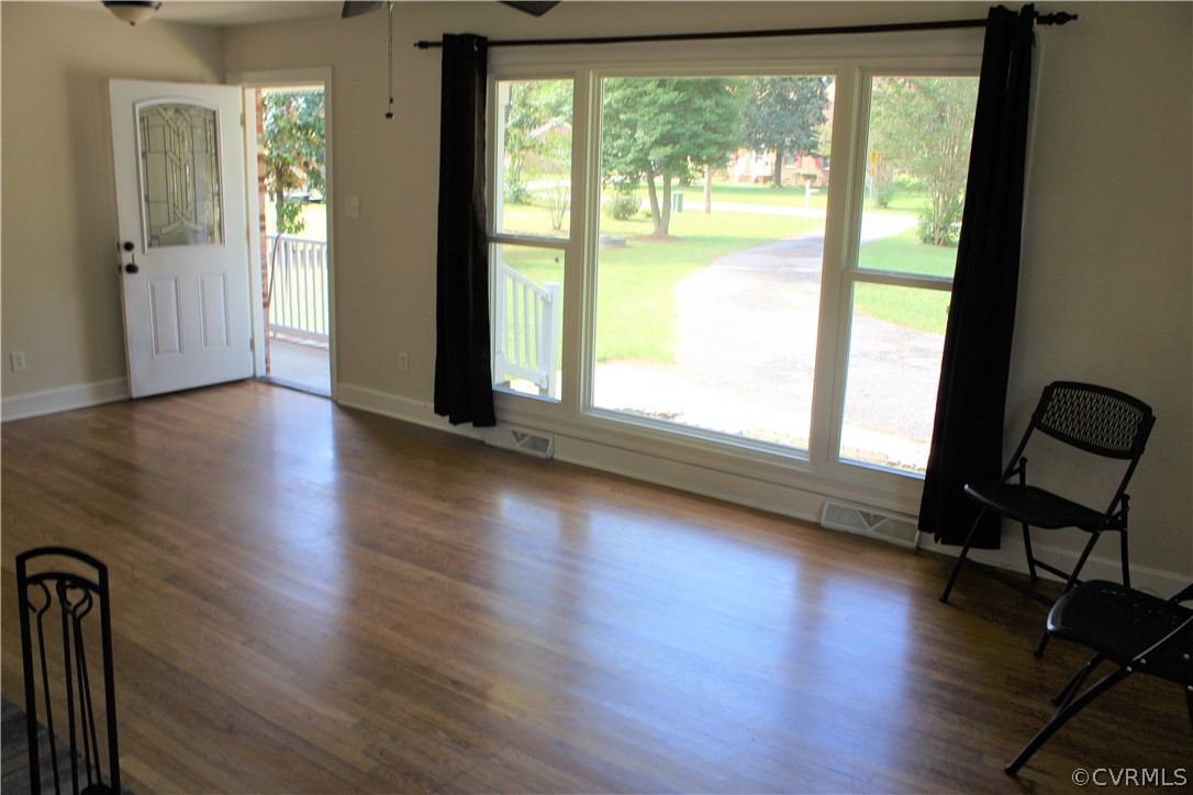 6511 Bull Hill Road Prince George, VA 23875 - Photo 6 of 21 Gallery Image 6