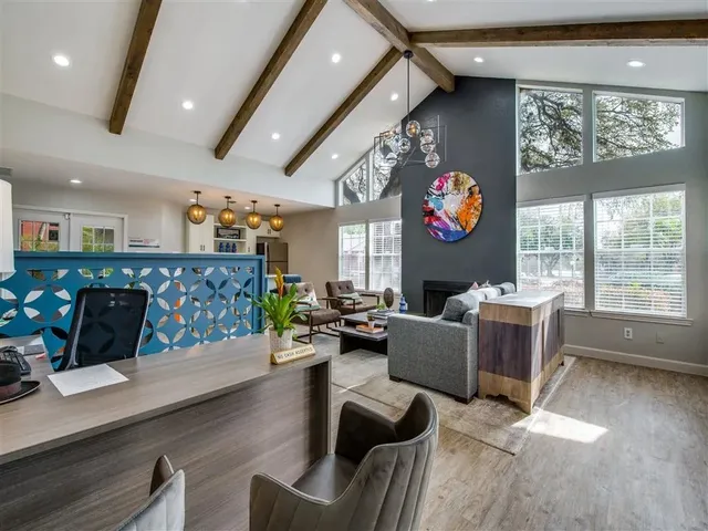 $1,115 | 7610 Cameron Road, Unit 2094, Austin, TX 78752