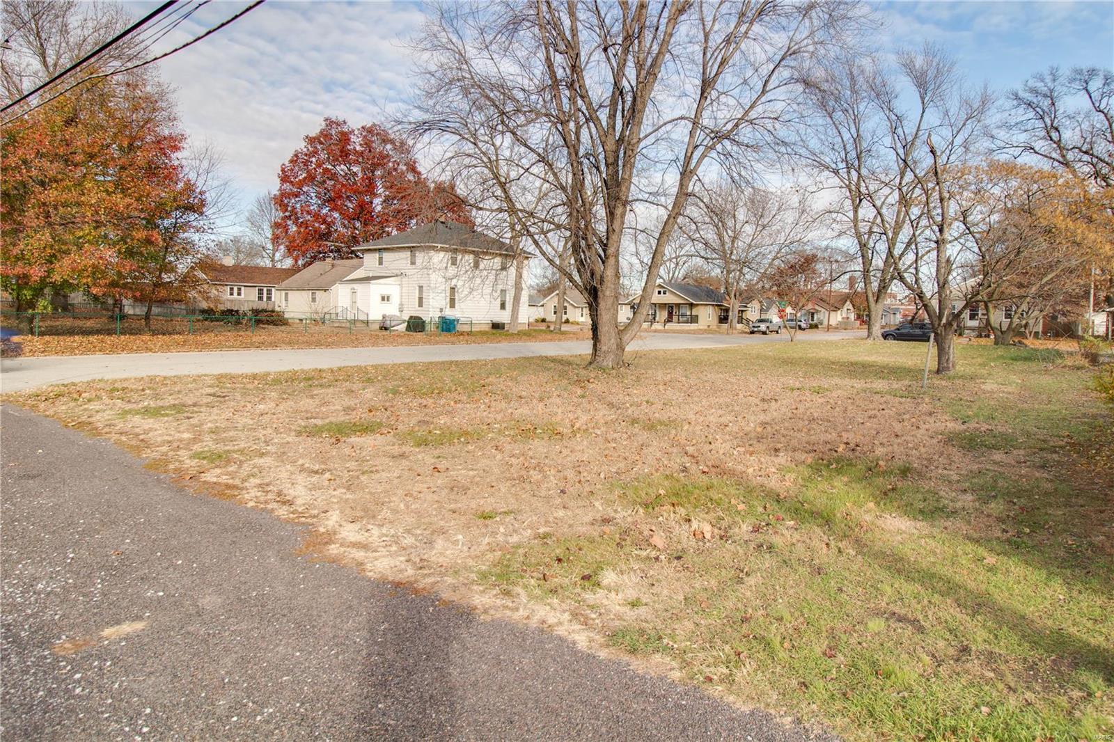 752 Rice Street Wood River, IL 62095 - Photo 14 of 14 Gallery Image 14