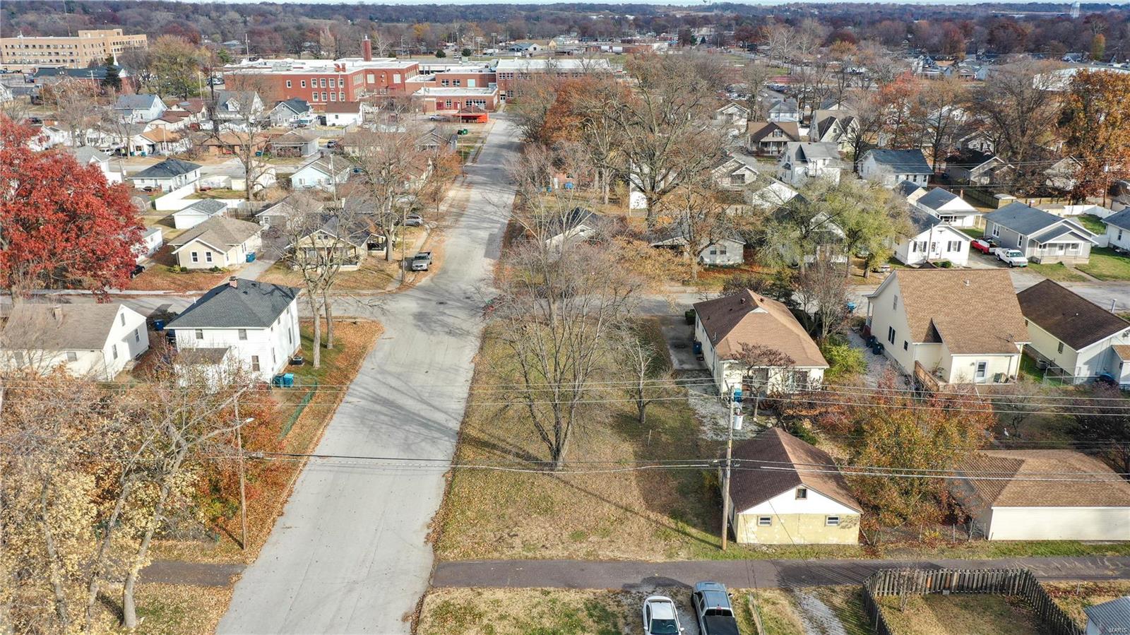 752 Rice Street Wood River, IL 62095 - Photo 9 of 14 Gallery Image 9