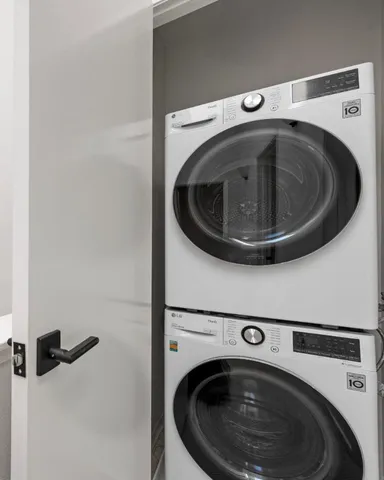 $1,200,000 | 2229 Armada Way, San Mateo, CA 94404