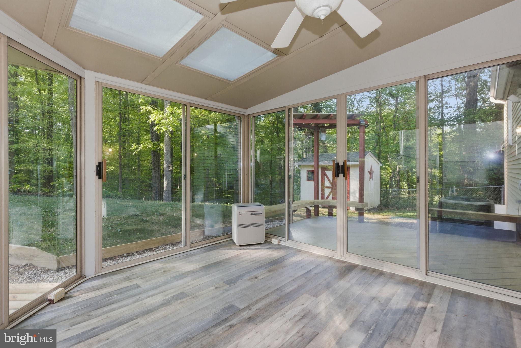 7625 R Sheffield Green Way Lorton, VA 22079 - Photo 6 of 28