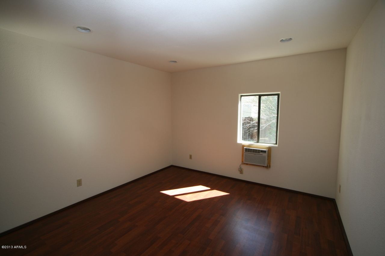 1730 East Lehi Road, Unit 5 Mesa, AZ 85203 - Photo 10 of 12