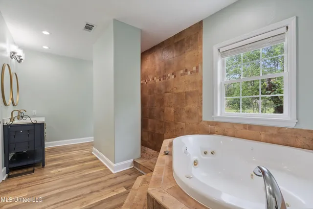 $390,000 | 9640 Barbee Road, Hernando, MS 38632