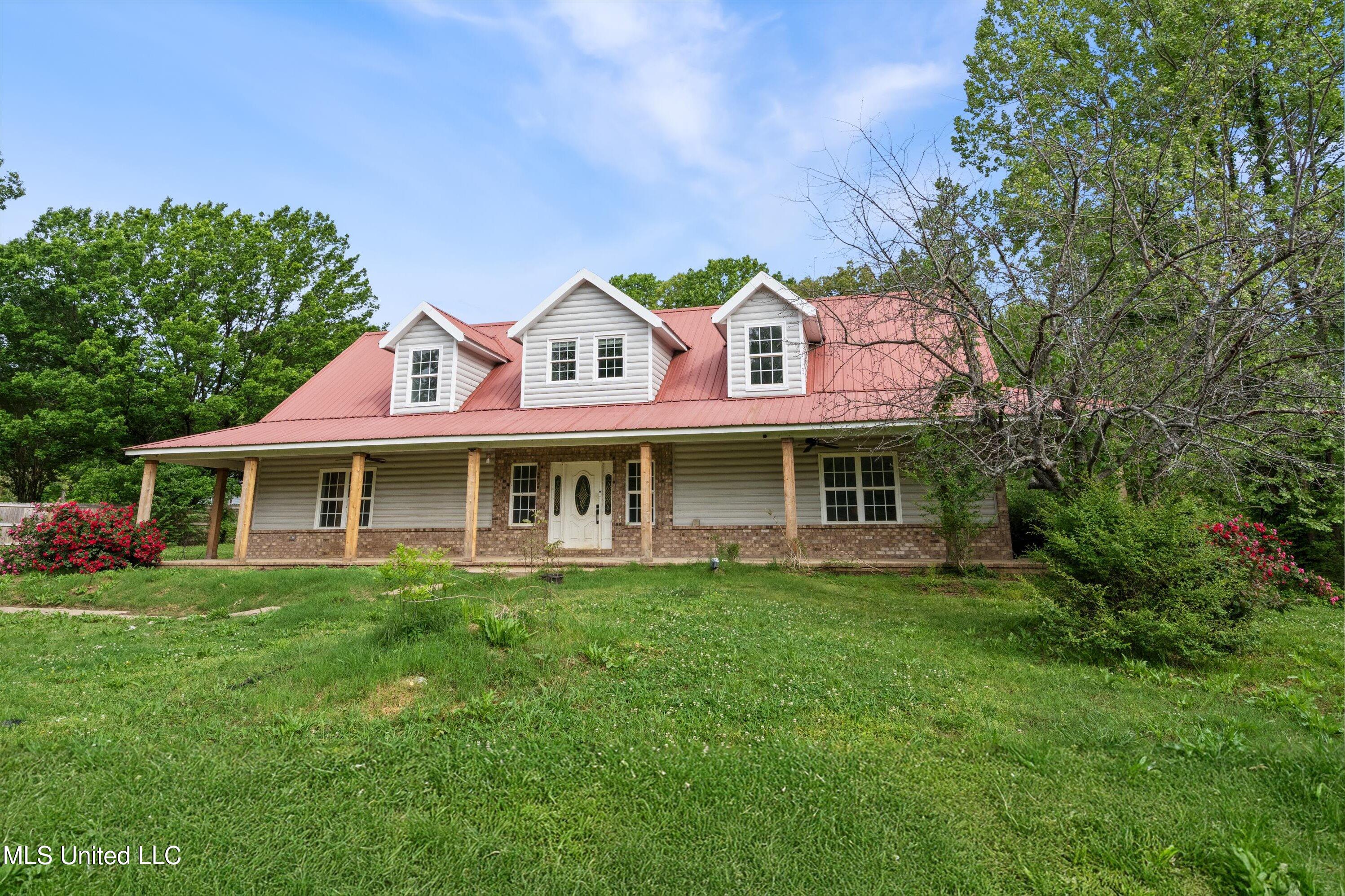 9640 Barbee Road Hernando, MS 38632 - Photo 2 of 29 02-DSC6317