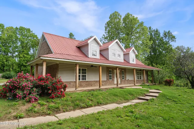 $390,000 | 9640 Barbee Road, Hernando, MS 38632