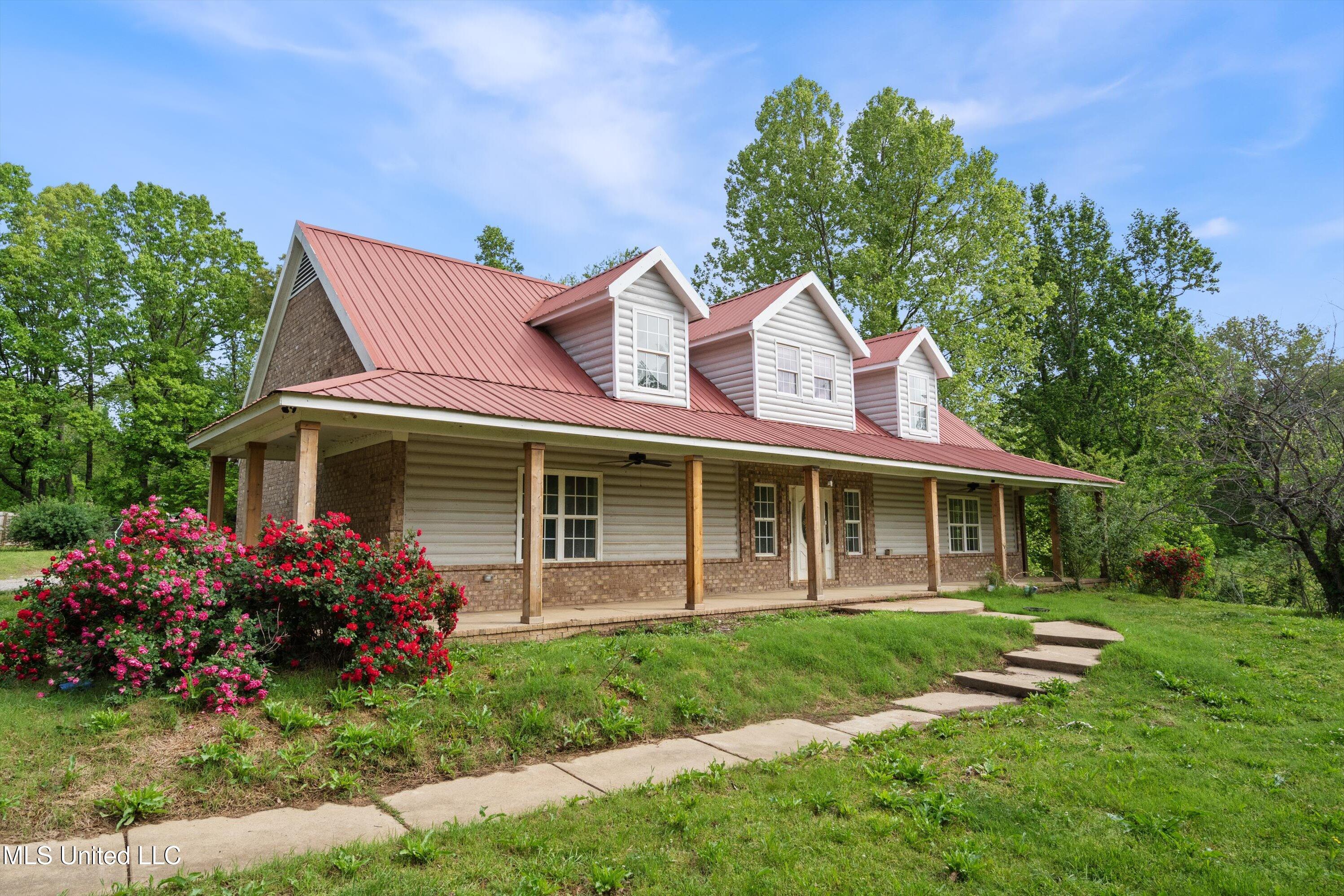 9640 Barbee Road Hernando, MS 38632 - Photo 3 of 29 03-DSC6320