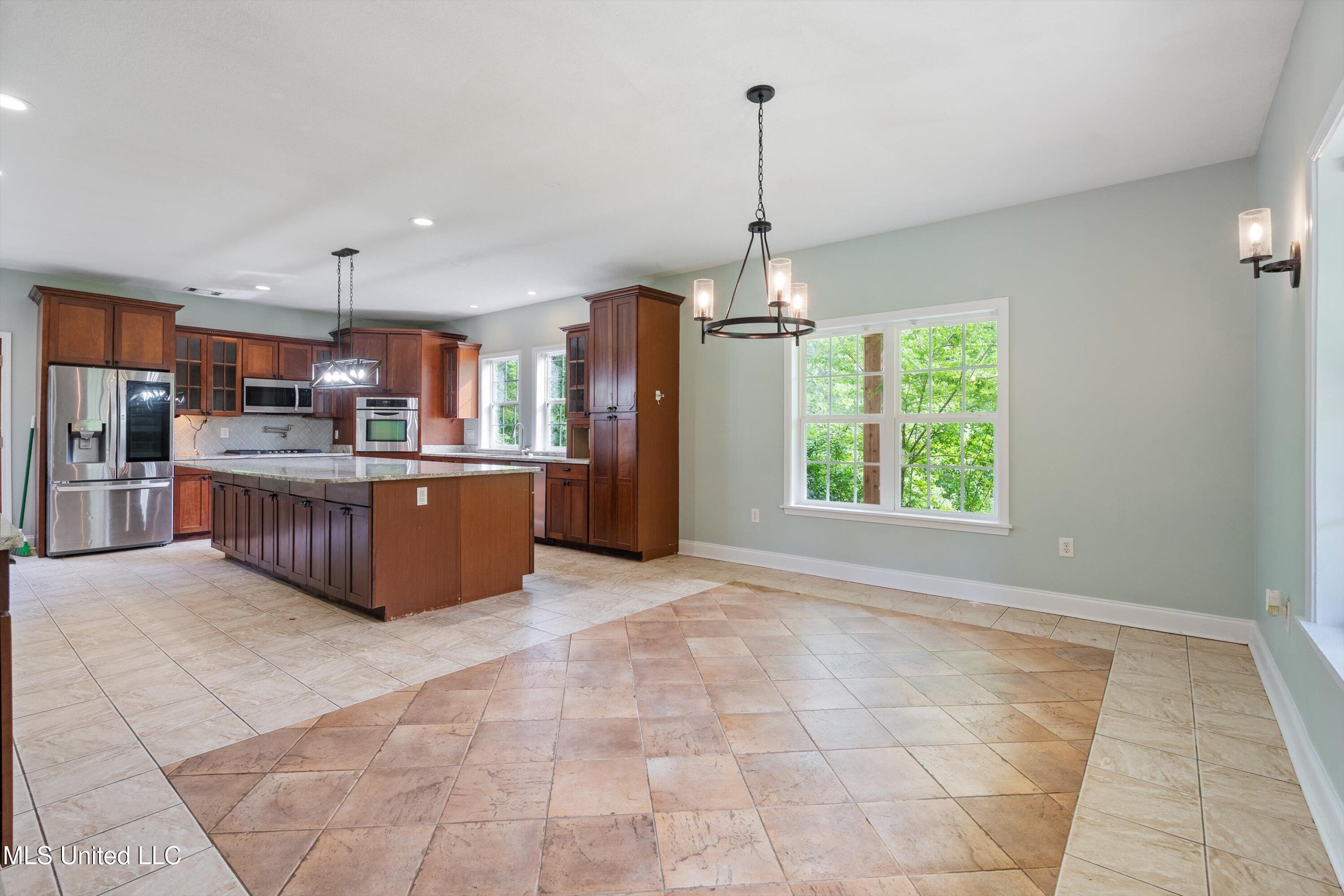 9640 Barbee Road Hernando, MS 38632 - Photo 7 of 29 07-DSC6233