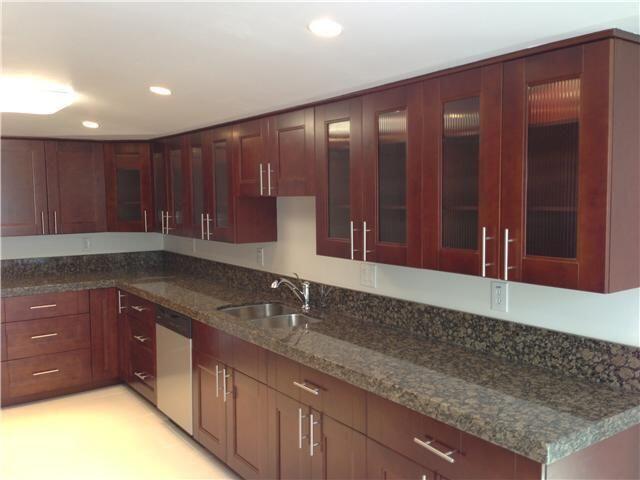 247 Forest Hill Boulevard West Palm Beach, FL 33405 - Photo 3 of 18 Kitchen