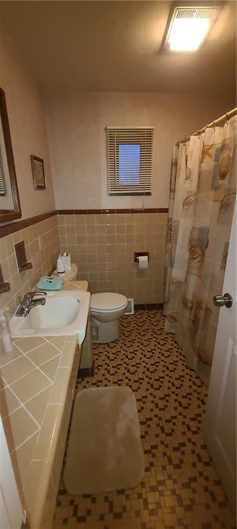 646 New Texas Road Pittsburgh, PA 15239 - Photo 22 of 25 Gallery Image 22