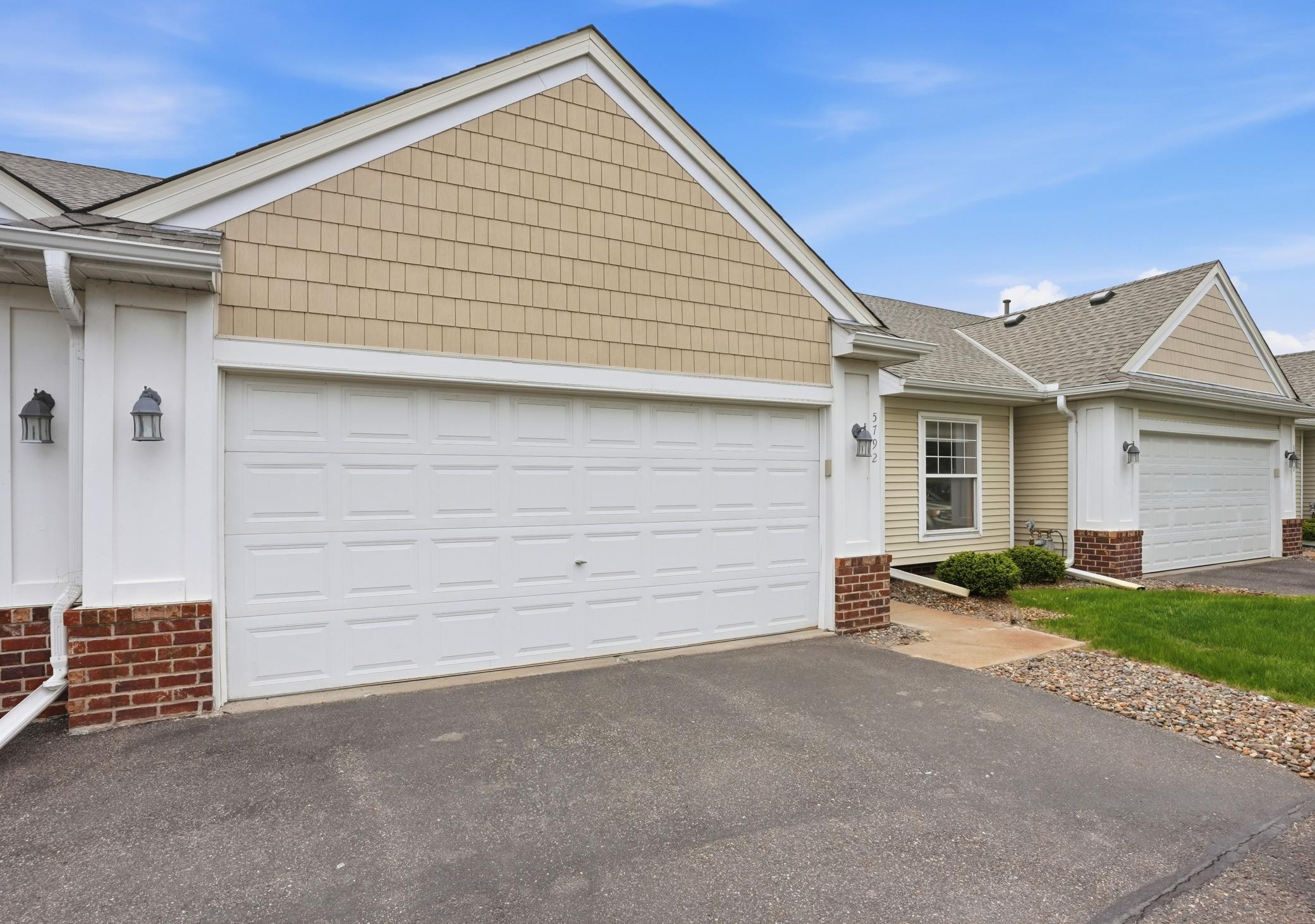 5792 Prairie Ridge Drive, Unit 182 Shoreview, MN 55126 - Photo 2 of 46