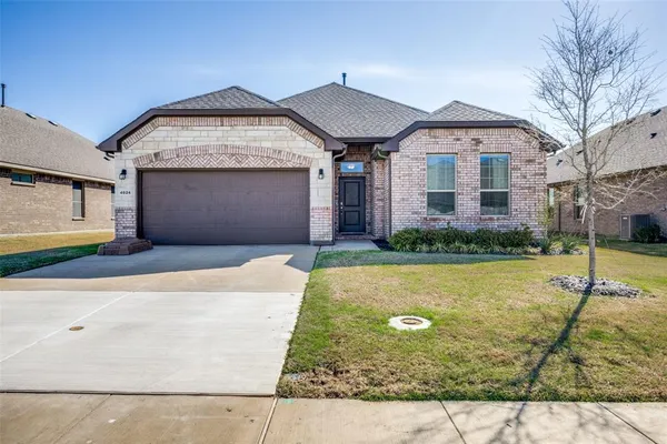 $389,900 | 4024 Harvey Lane, Krum, TX 76249