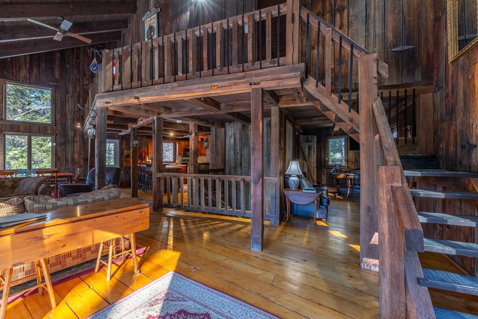 373 Highway 11 Londonderry, VT 05148 - Photo 15 of 29