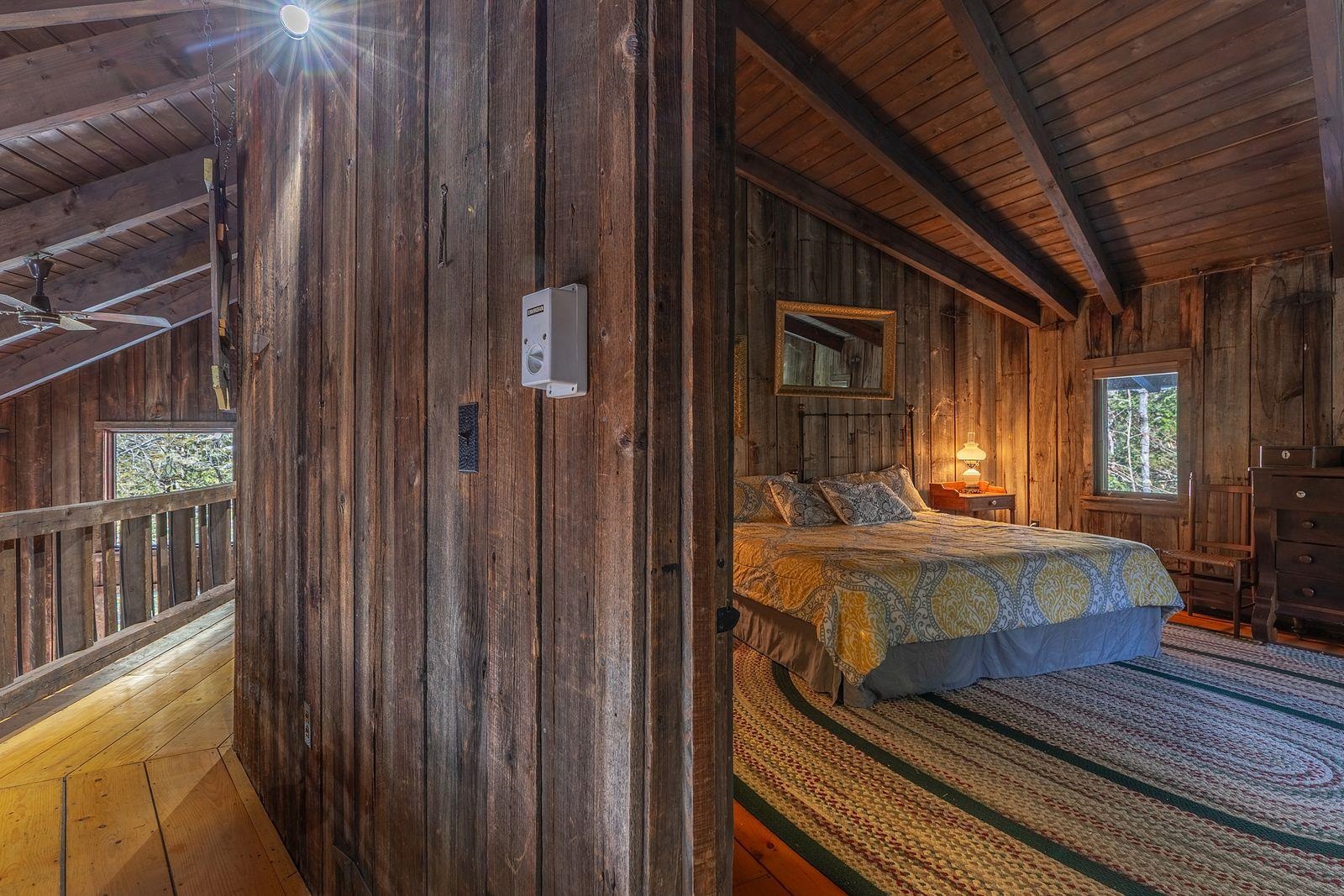 373 Highway 11 Londonderry, VT 05148 - Photo 16 of 29