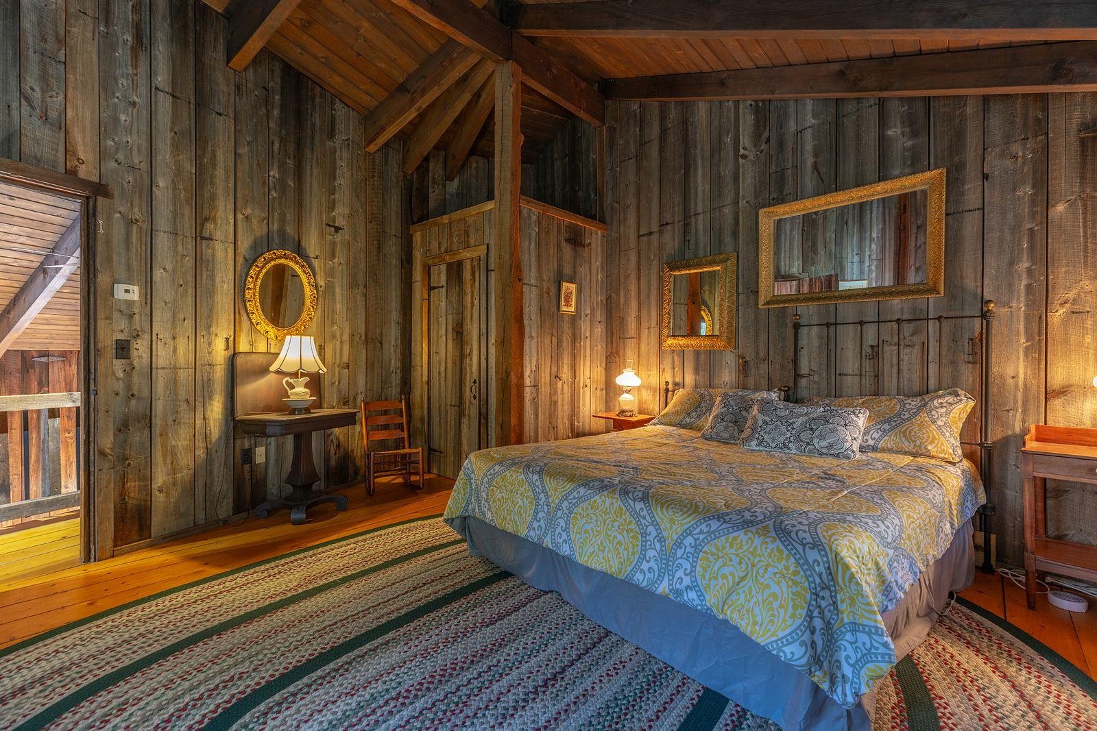 373 Highway 11 Londonderry, VT 05148 - Photo 17 of 29