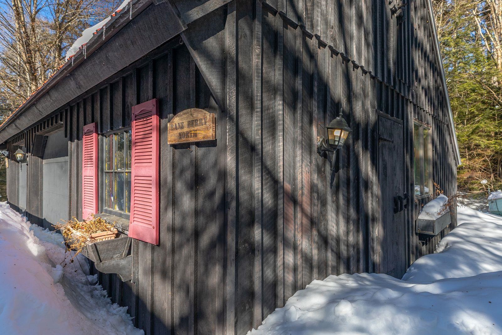 373 Highway 11 Londonderry, VT 05148 - Photo 27 of 29