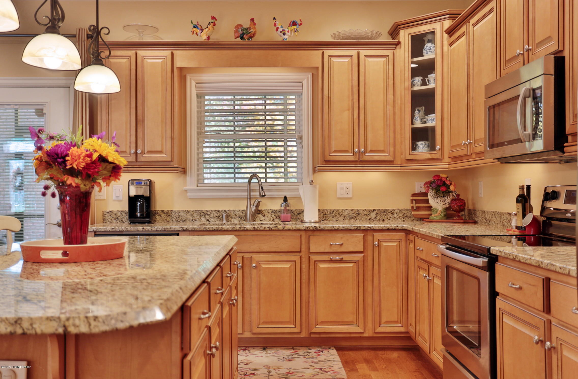 10502 Rile Road Louisville, KY 40223 - Photo 13 of 38 13