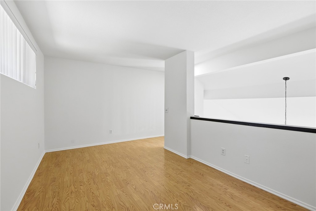2731 Erringer Road, Unit 89 Simi Valley, CA 93065 - Photo 10 of 21
