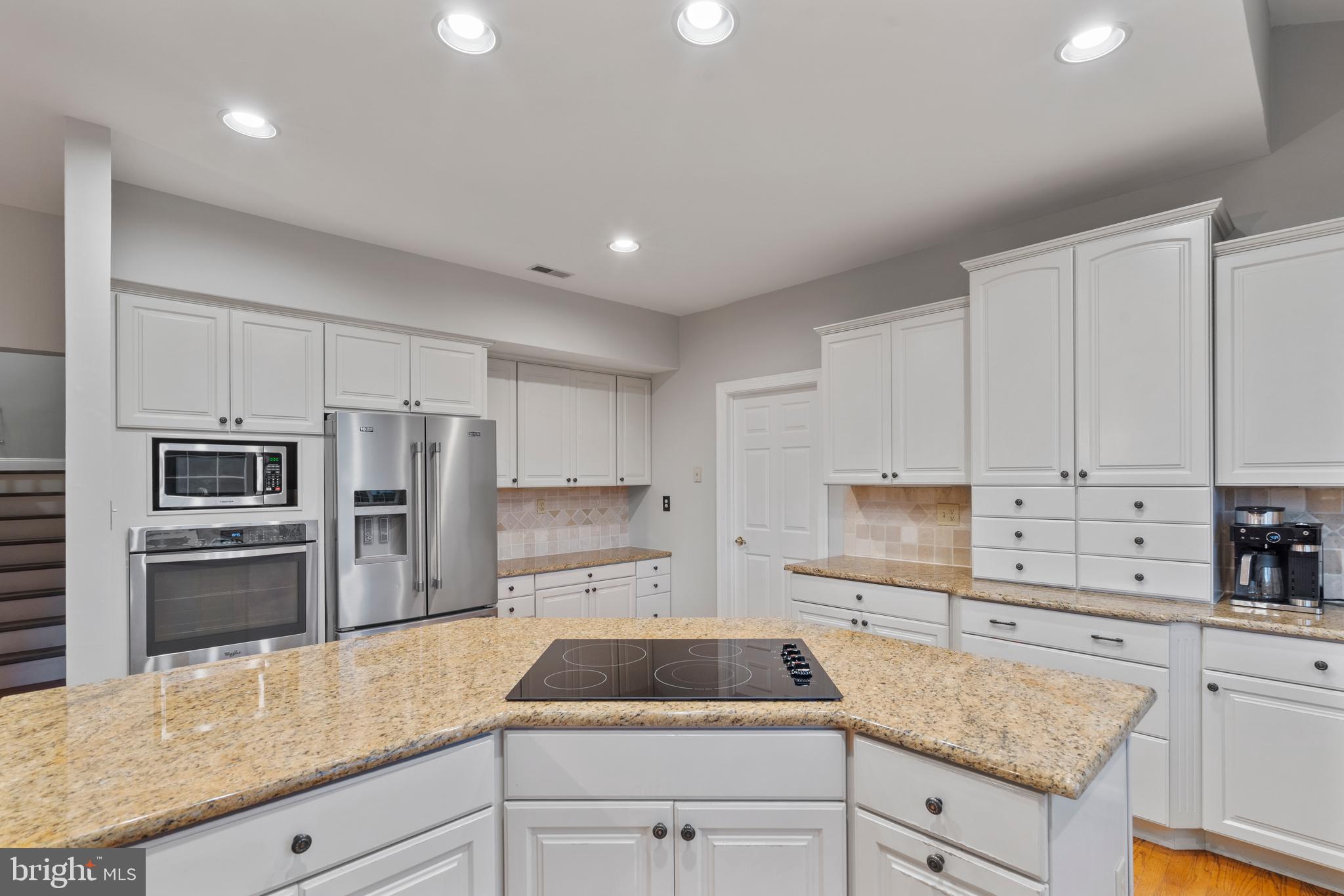 2577 Cold Spring Road Lansdale, PA 19446 - Photo 17 of 59 Kitchen