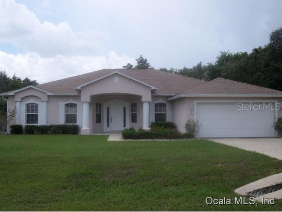 2 Hickory Loop Ocala, FL 34472 - Photo 1 of 1 Primary Photo