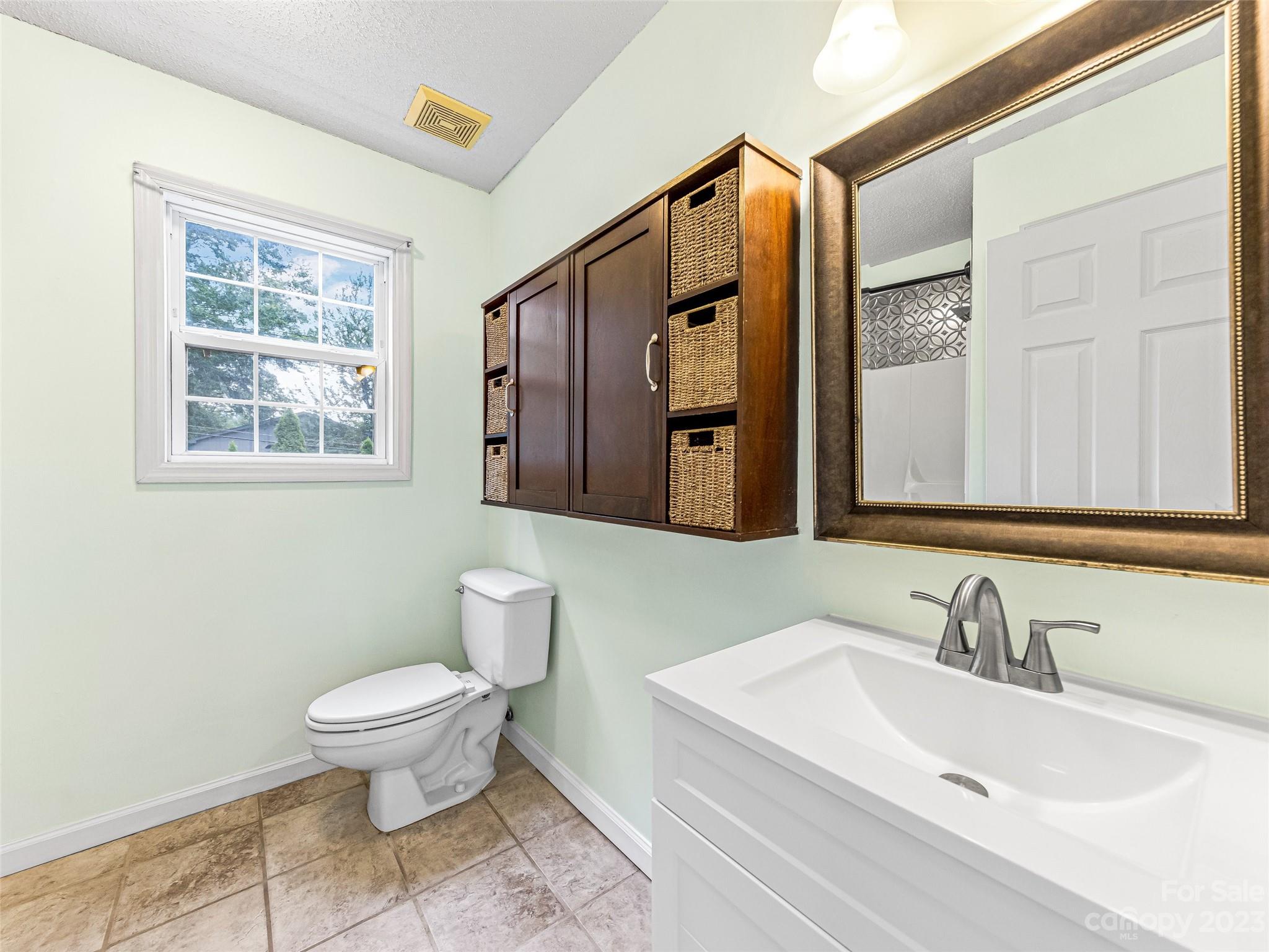 221 Jordan Road Brevard, NC 28712 - Photo 15 of 29 Gallery Image 15