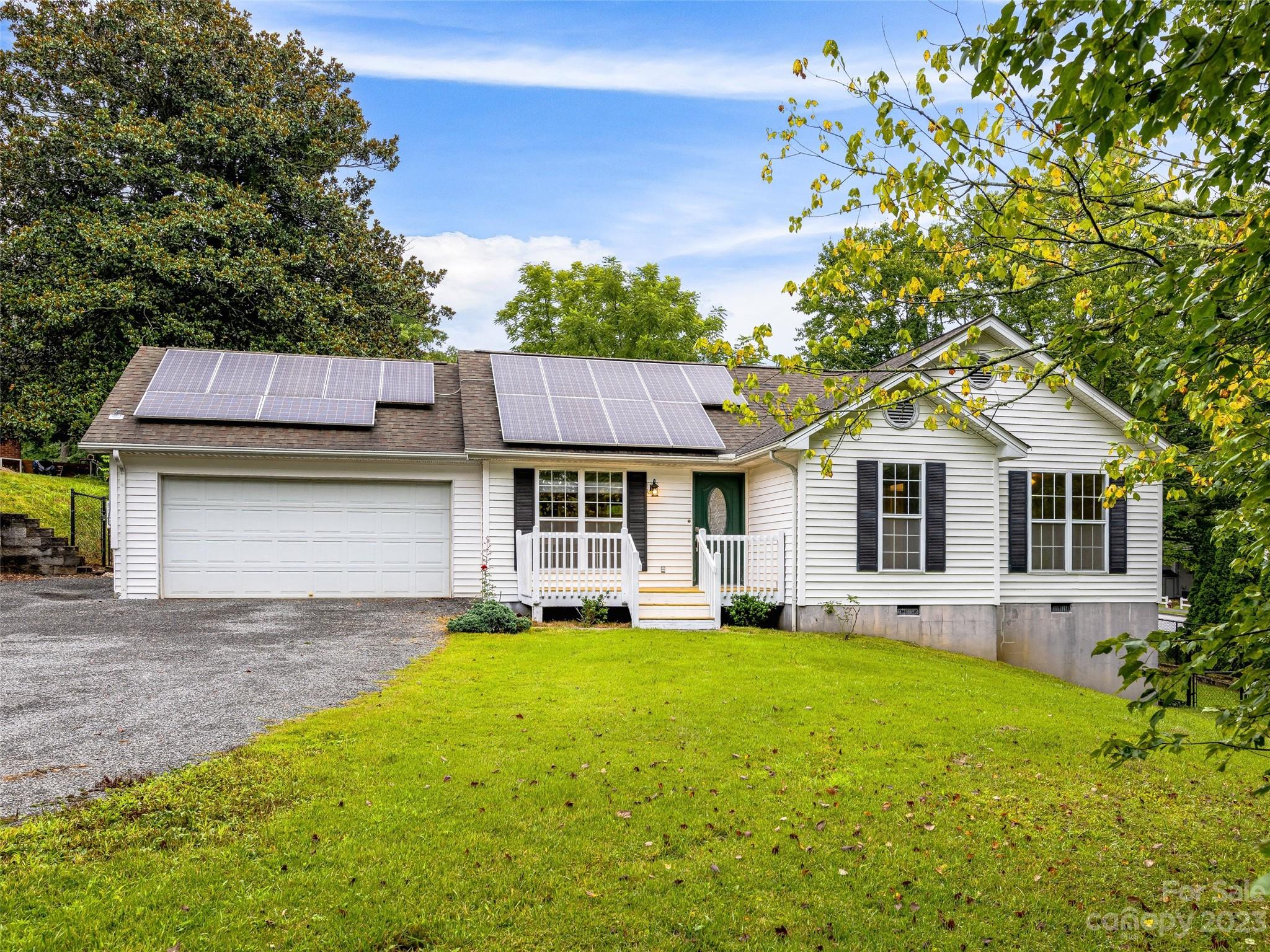 221 Jordan Road Brevard, NC 28712 - Photo 2 of 29 Gallery Image 2
