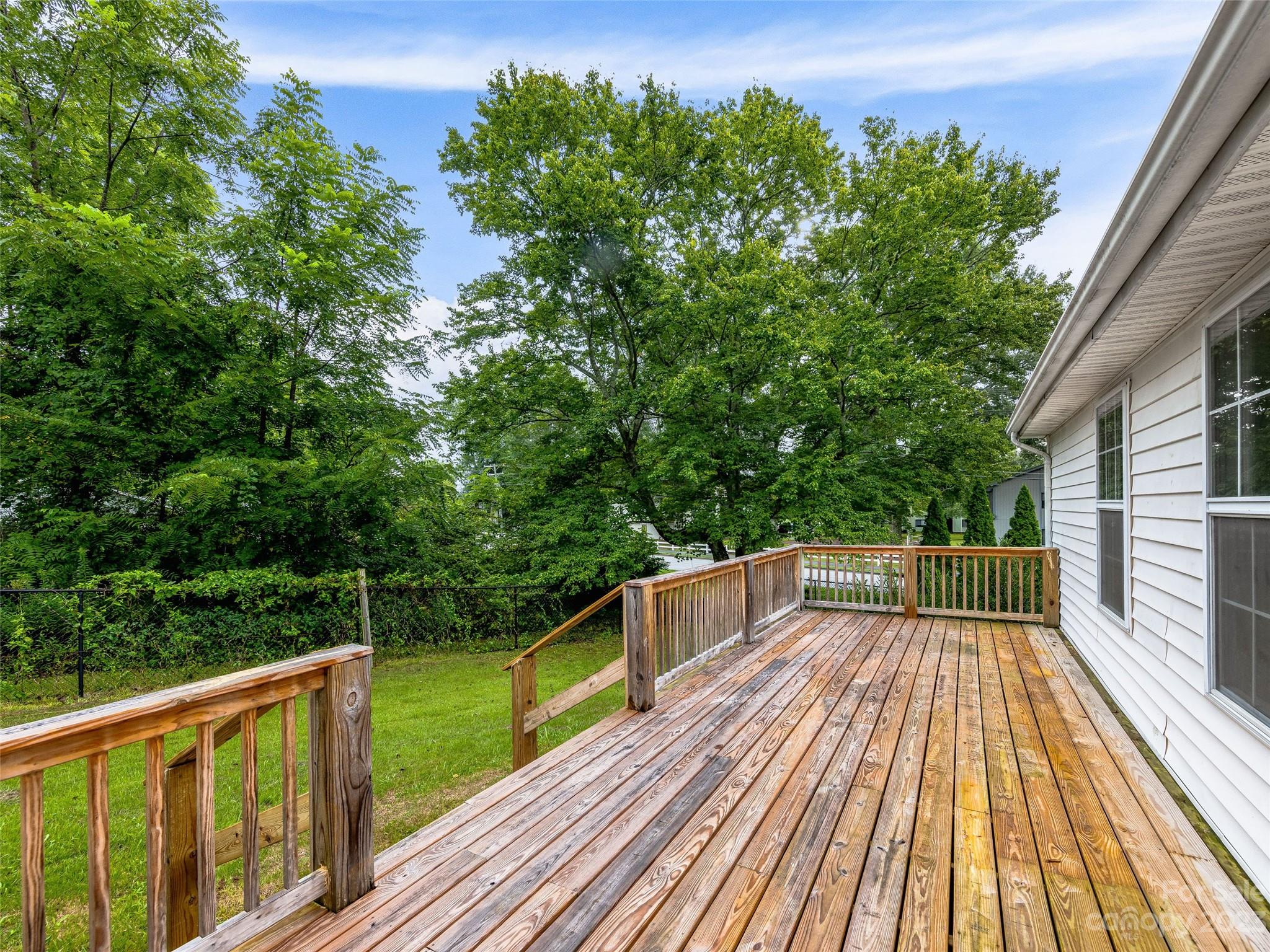 221 Jordan Road Brevard, NC 28712 - Photo 22 of 29 Gallery Image 22