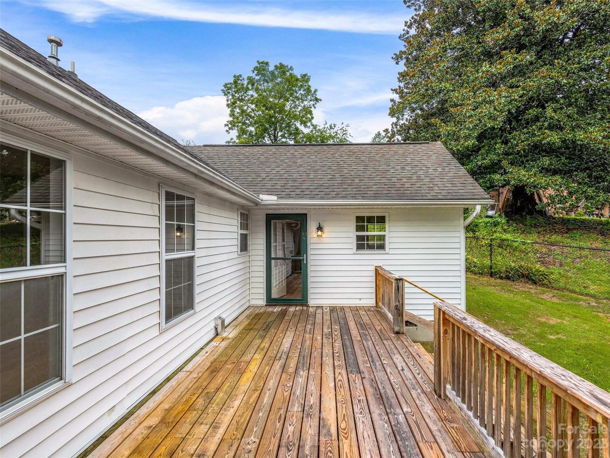 221 Jordan Road Brevard, NC 28712 - Photo 23 of 29 Gallery Image 23