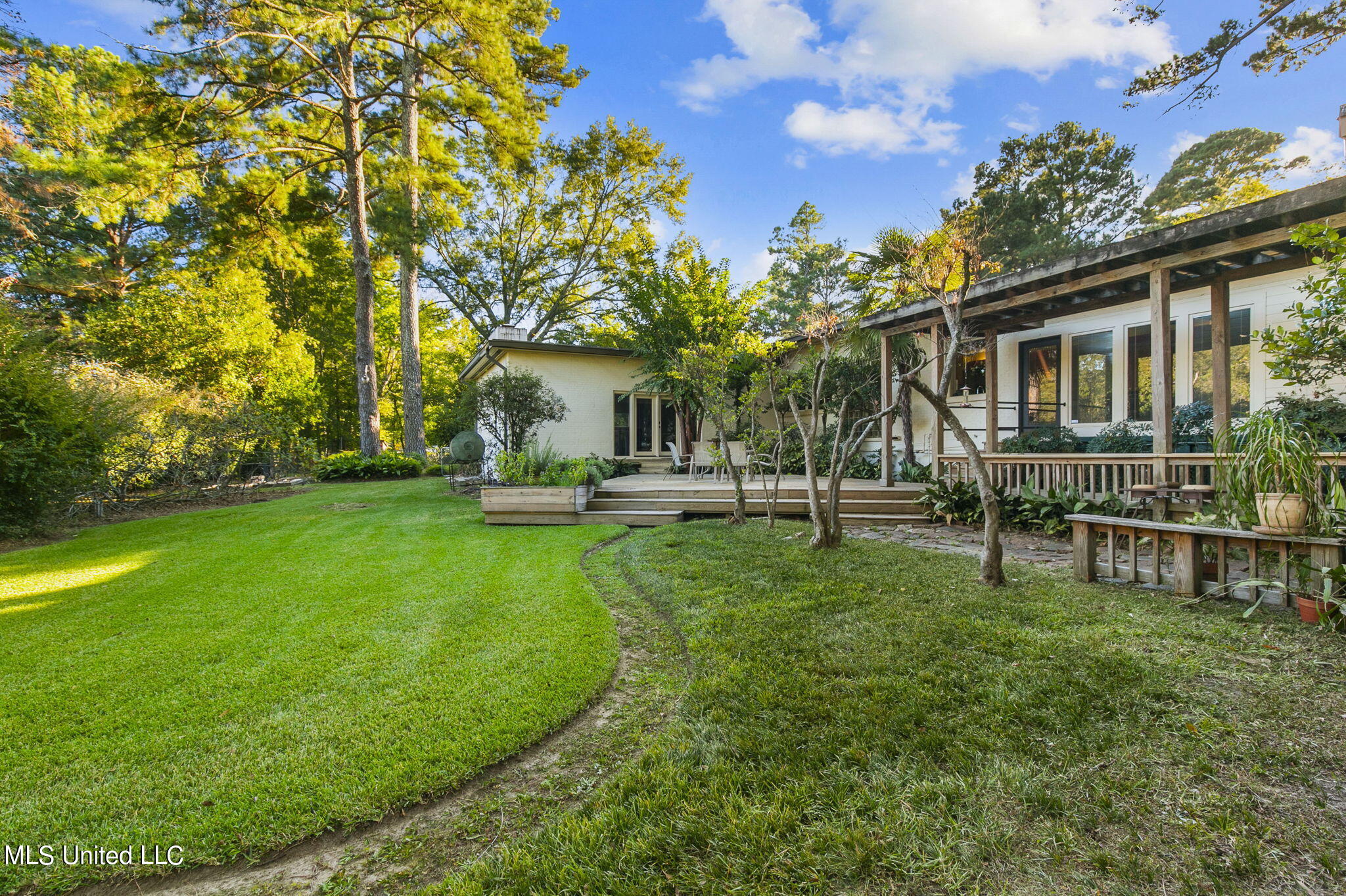 4526 Brook Drive Jackson, MS 39206 - Photo 49 of 69 61-web-or-mls-4526 Brook-61