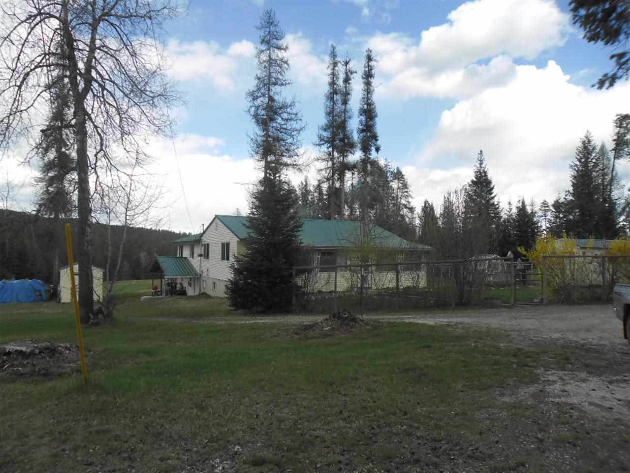 5198 Gennett Road Springdale, WA 99173 - Photo 2 of 20