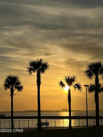 $2,650 | 335 Madison Circle, Panama City Beach, FL 32407