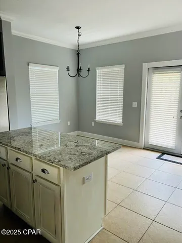 $2,650 | 335 Madison Circle, Panama City Beach, FL 32407