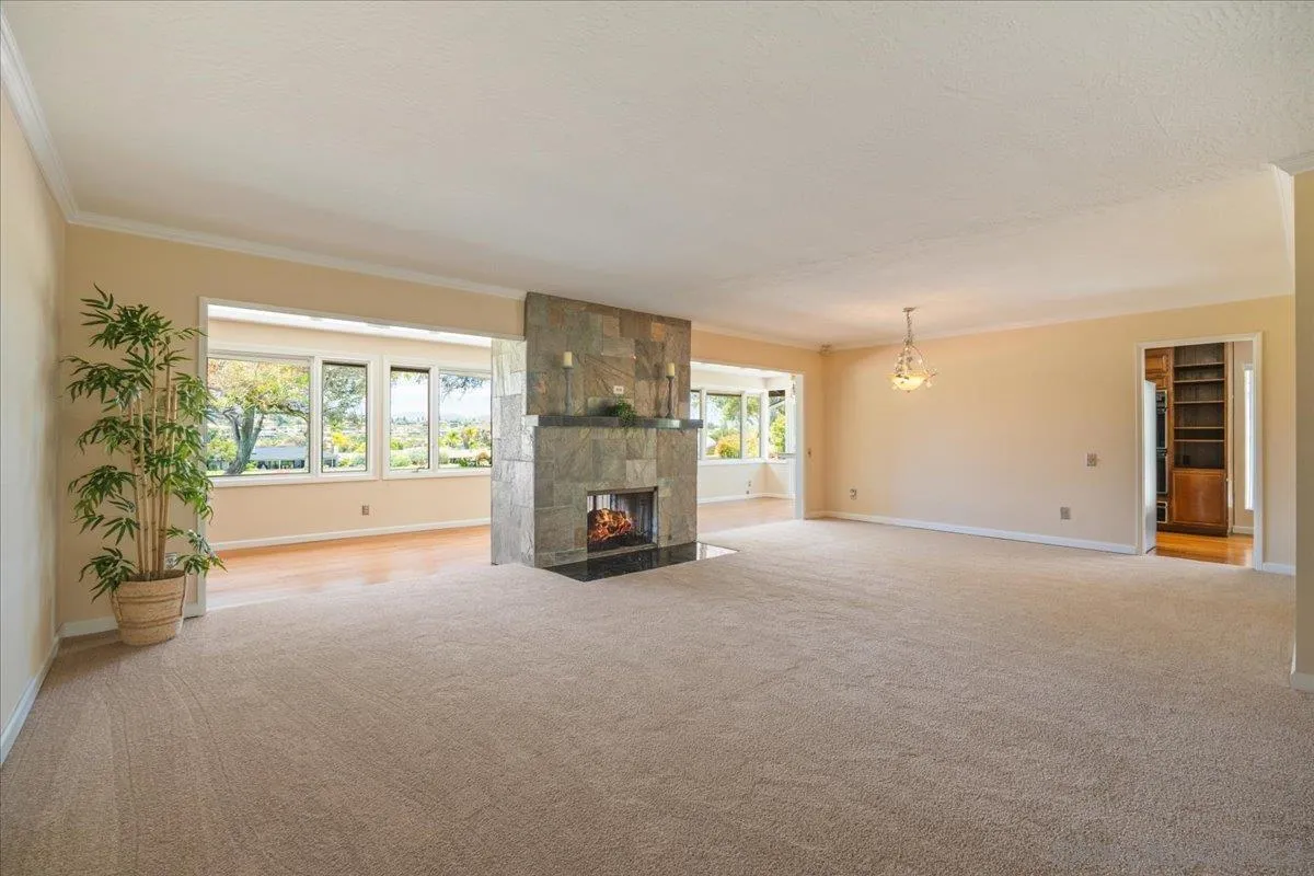 12384 Grandee Road San Diego, CA 92128 - Photo 6 of 48