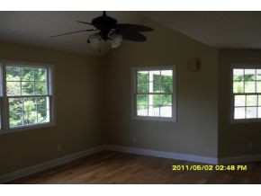 754 Oak Grove Road Johnson City, TN 37615 - Photo 4 of 10 Photo 4
