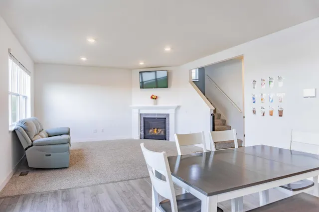 $549,900 | 830 Foxglove Terrace, Waconia, MN 55387