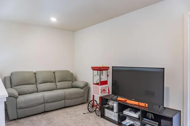 $549,900 | 830 Foxglove Terrace, Waconia, MN 55387