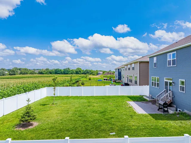 $549,900 | 830 Foxglove Terrace, Waconia, MN 55387