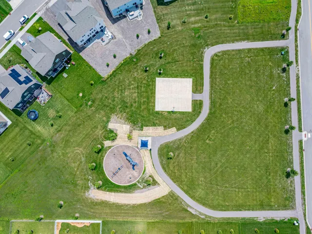 $549,900 | 830 Foxglove Terrace, Waconia, MN 55387