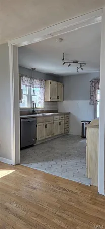 $241,900 | 413 Rosedale Avenue, Union, MO 63084