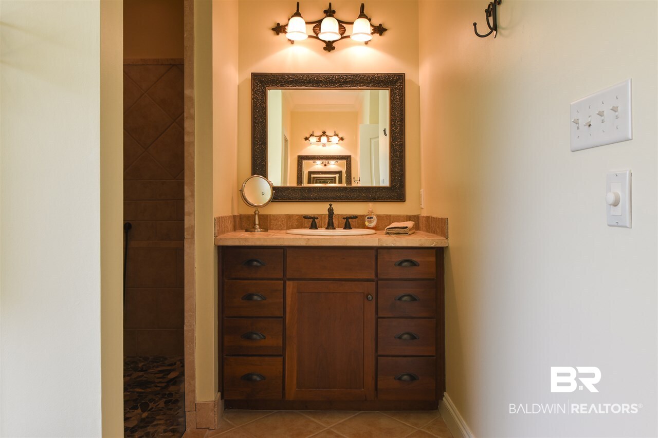 10948 Niblick Loop Fairhope, AL 36532 - Photo 14 of 30
