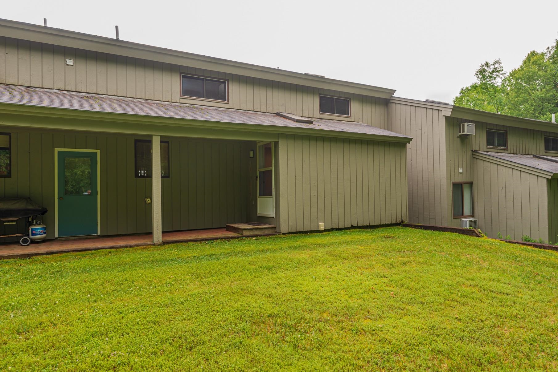 8920 Sage Hill Road, Unit 20 Manchester Center, VT 05255 - Photo 29 of 33