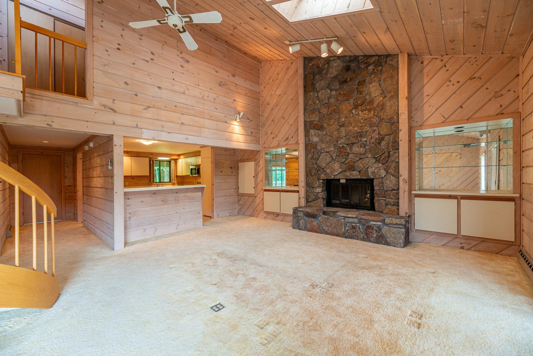 8920 Sage Hill Road, Unit 20 Manchester Center, VT 05255 - Photo 10 of 33