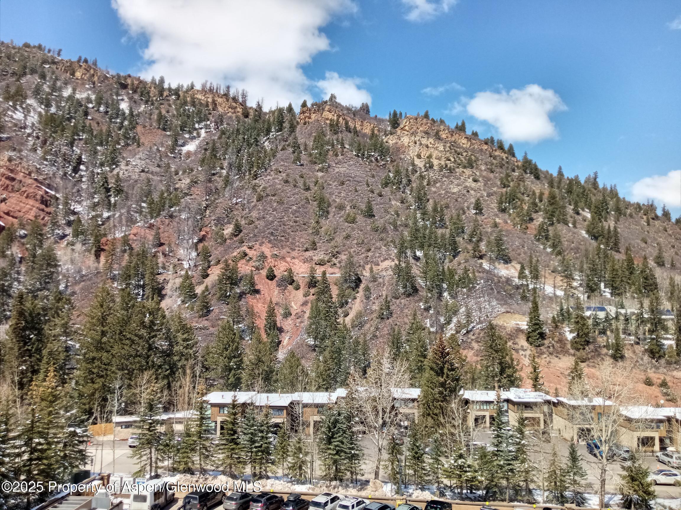 39 Boomerang Road, Unit 8411 21 Aspen, CO 81611 - Photo 21 of 25 a view of a city