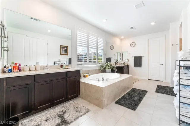 $1,750,000 | 212 Harris Peak Street, Las Vegas, NV 89138